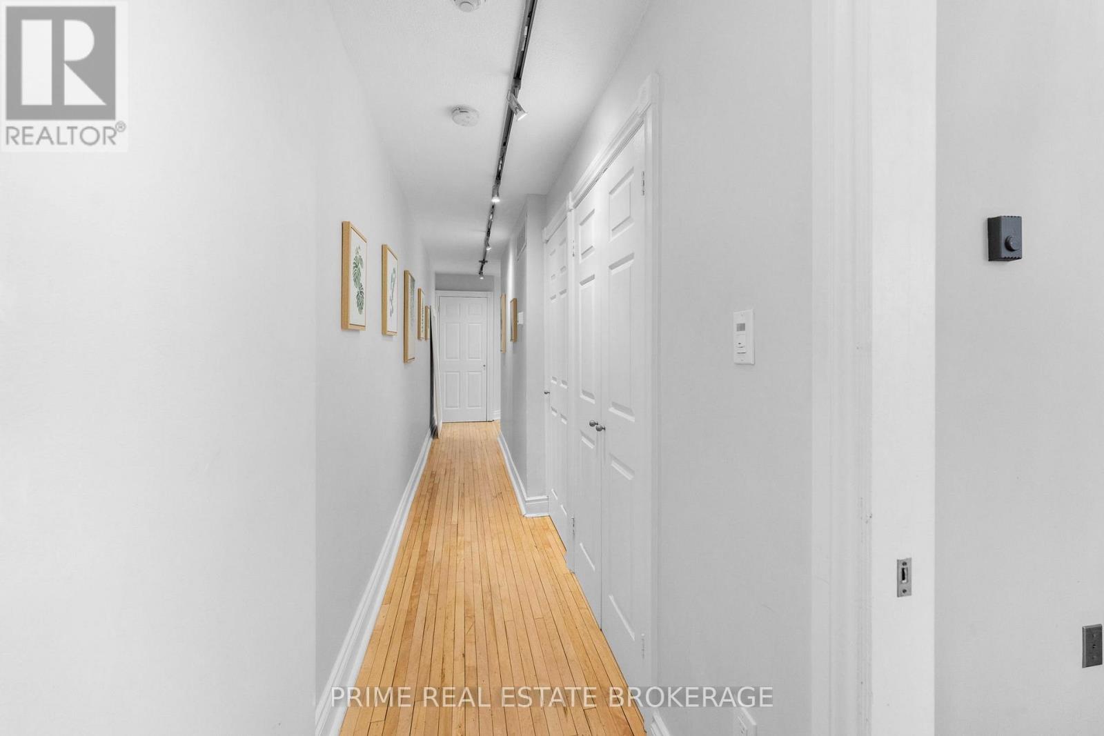 #304 460 WELLINGTON STREET - 20