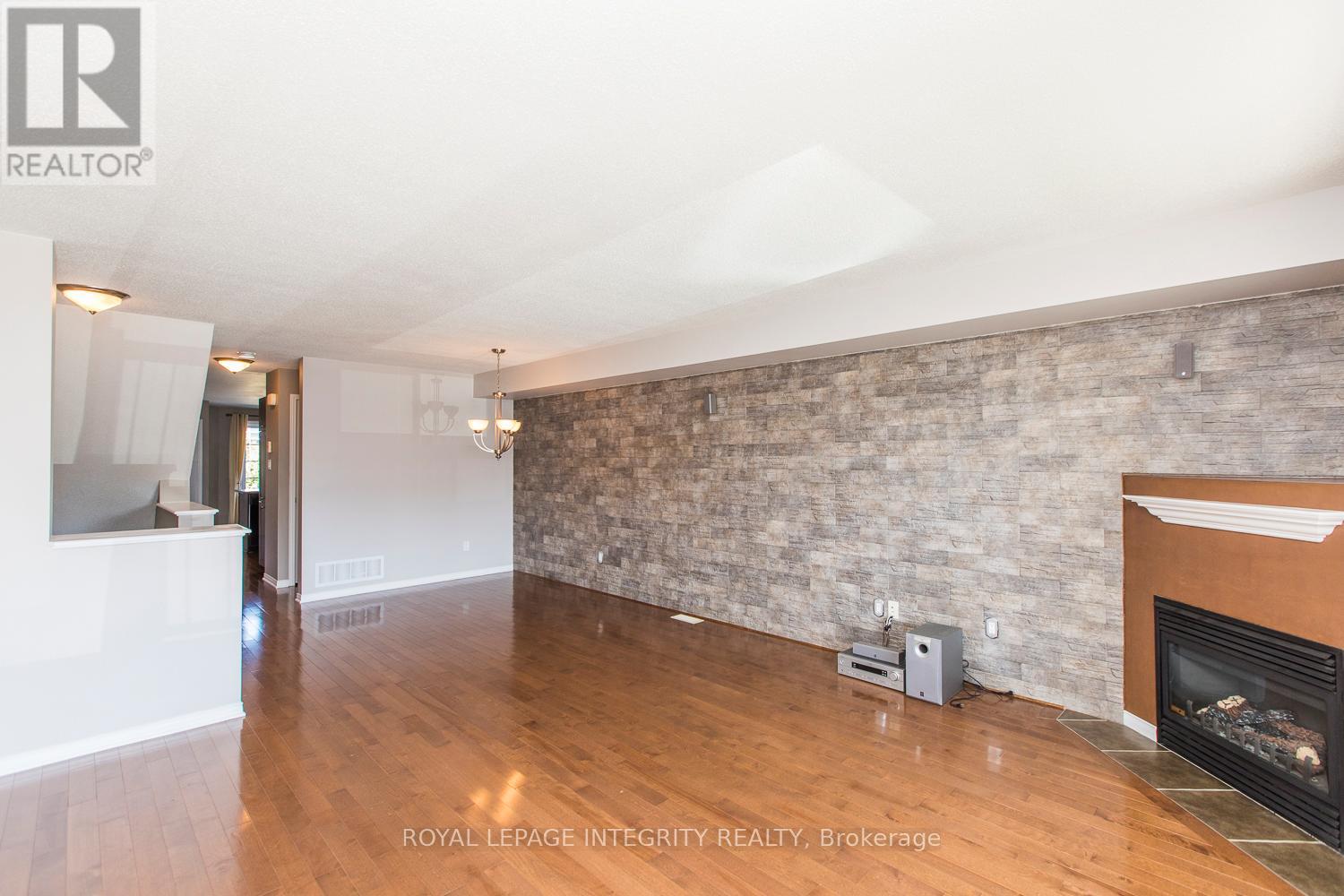 2 Bed, 3 Bath House for Rent in Ottawa – 146 BERRIGAN DRIVE, Ottawa – MLS# X13473674 - Image 28
