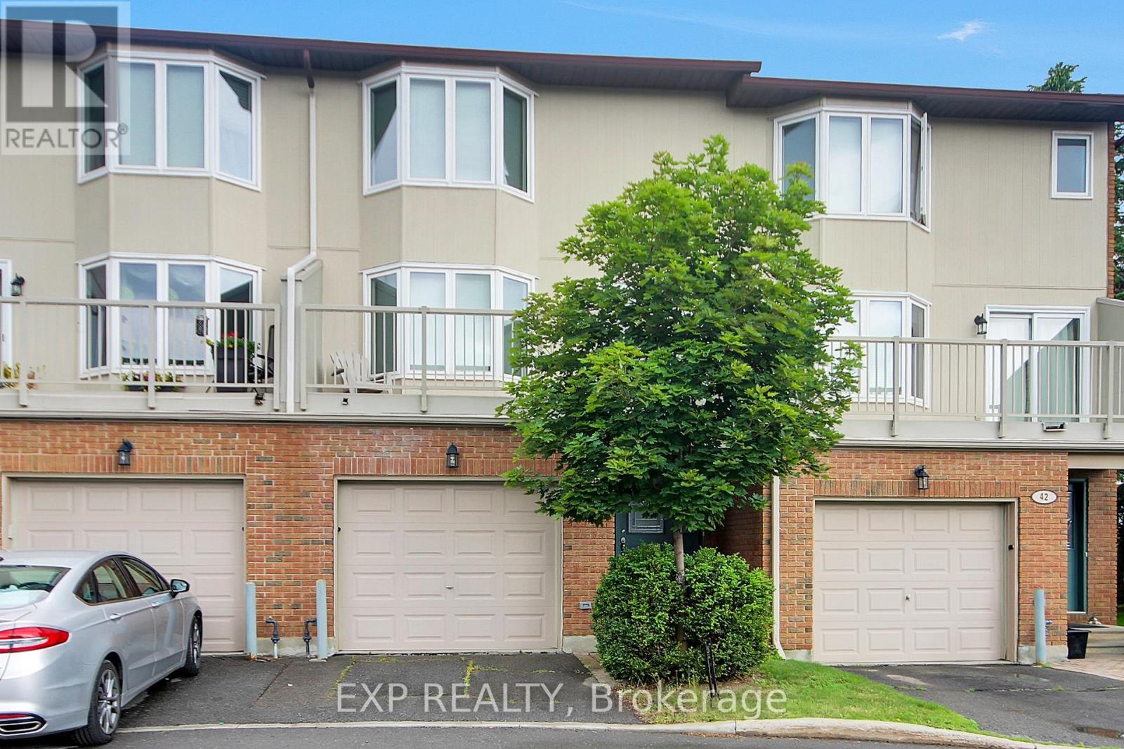 #20 40 HUNTVIEW PRIVATE - 1