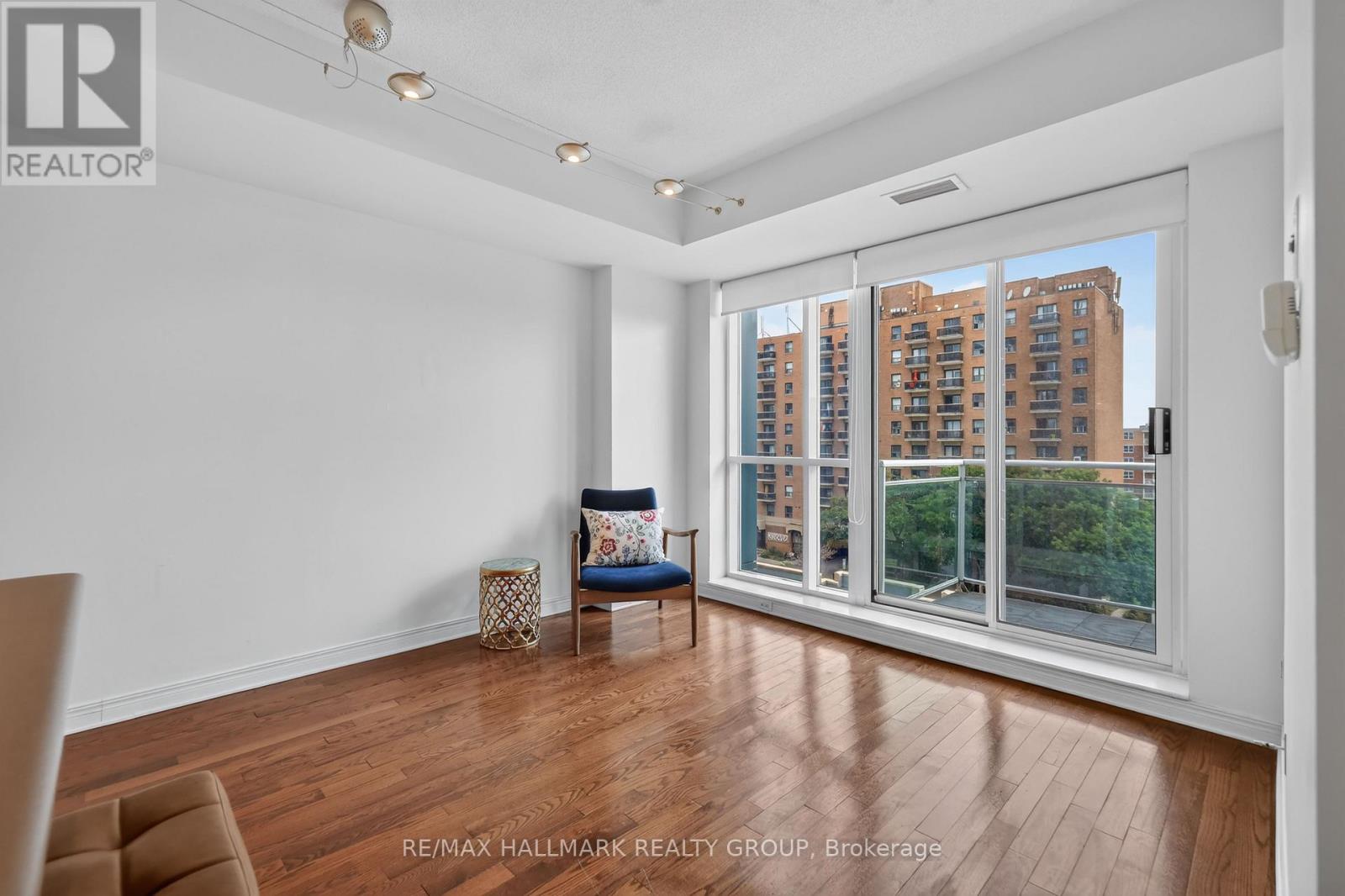 1 Bed, 1 Bath Apartment for Sale in Ottawa – 605 – 134 YORK STREET, Ottawa – MLS# X13473832 - Image 13