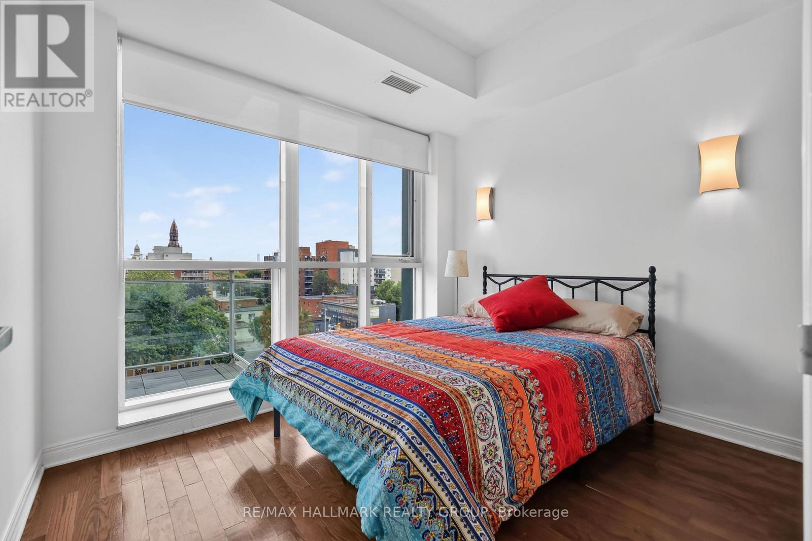 1 Bed, 1 Bath Apartment for Sale in Ottawa – 605 – 134 YORK STREET, Ottawa – MLS# X13473832 - Image 31