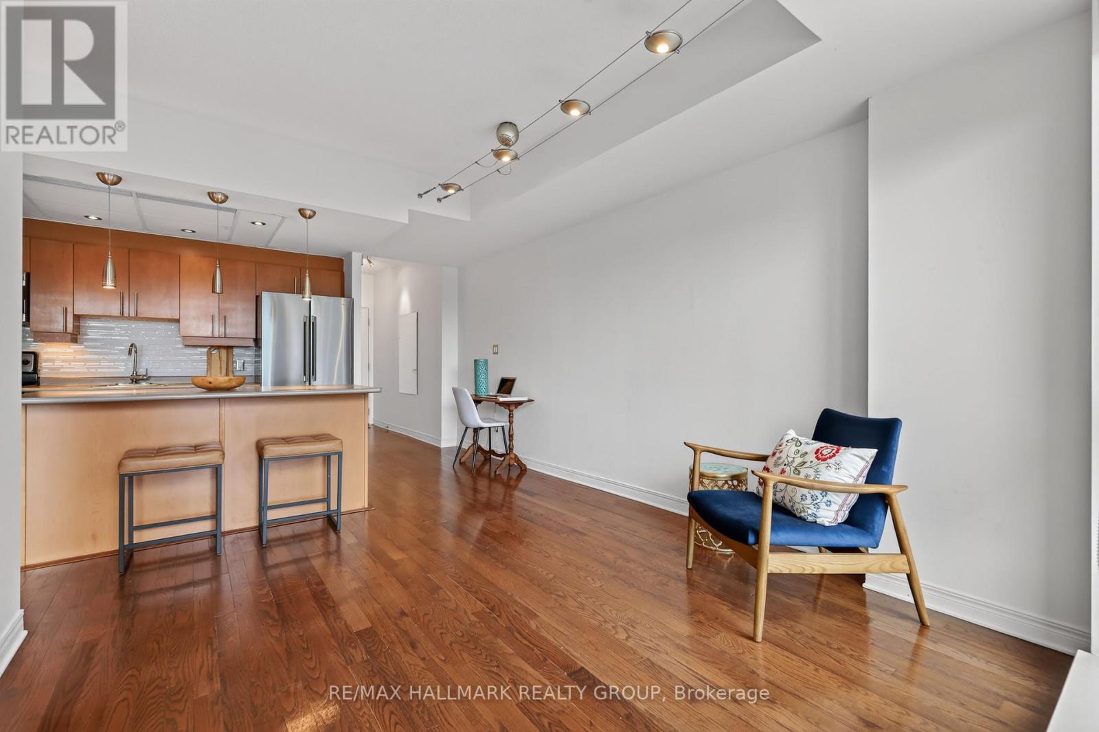 1 Bed, 1 Bath Apartment for Sale in Ottawa – 605 – 134 YORK STREET, Ottawa – MLS# X13473832 - Image 11