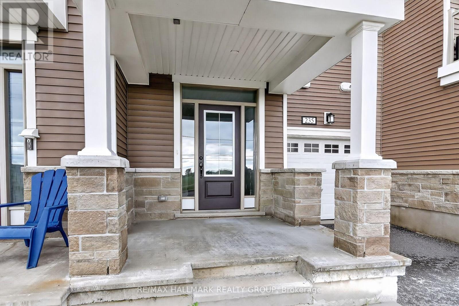 235 HIBERNIAN WALK - 2