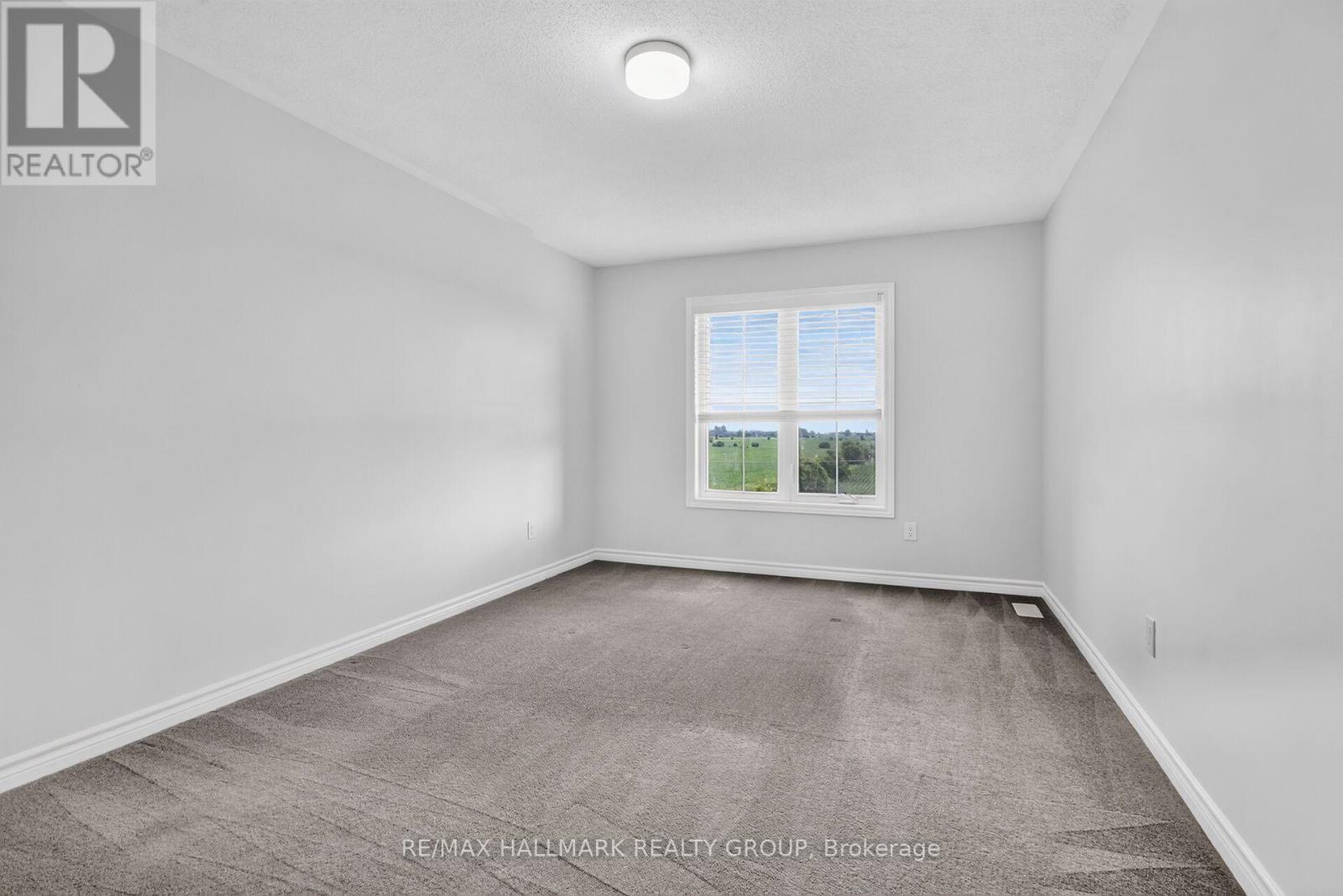 235 HIBERNIAN WALK - 17