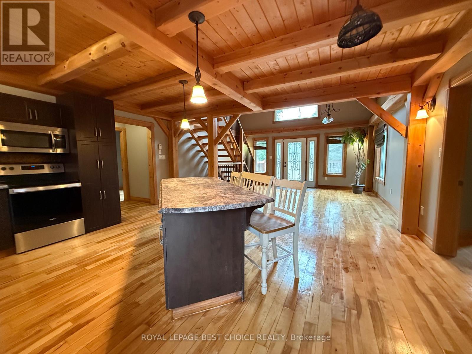 917940 PORTAGE BAY ROAD - 15
