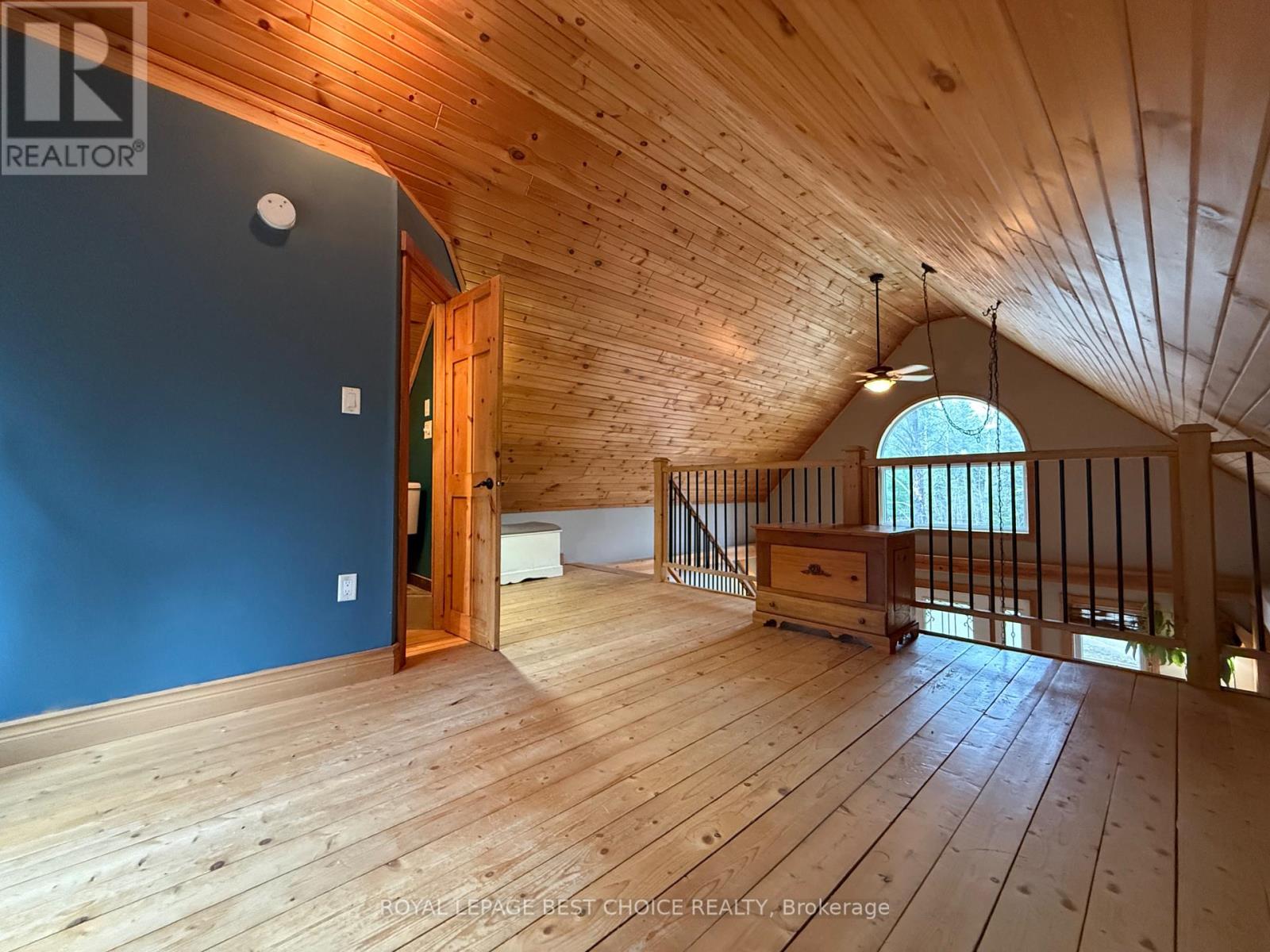 917940 PORTAGE BAY ROAD - 27