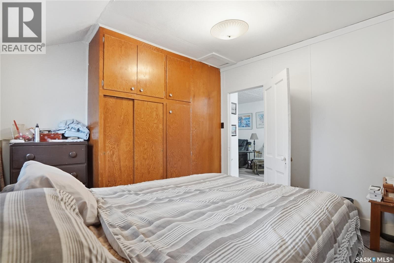 510 Andrew STREET - 11