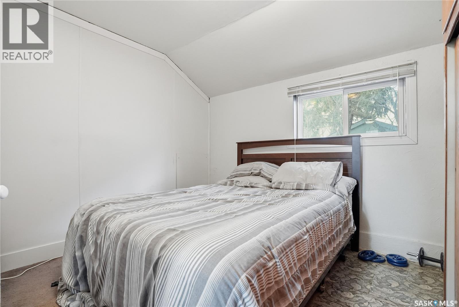 510 Andrew STREET - 10