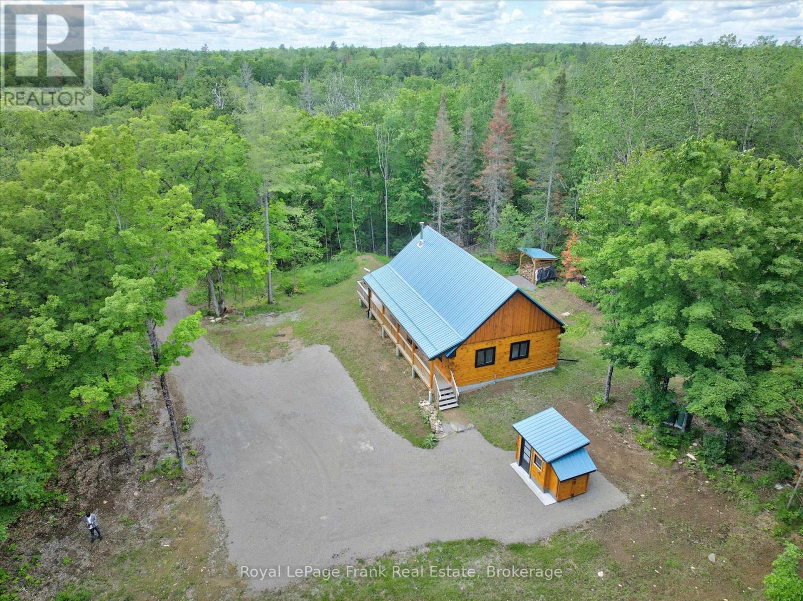 413 WEST BAY ROAD - 33