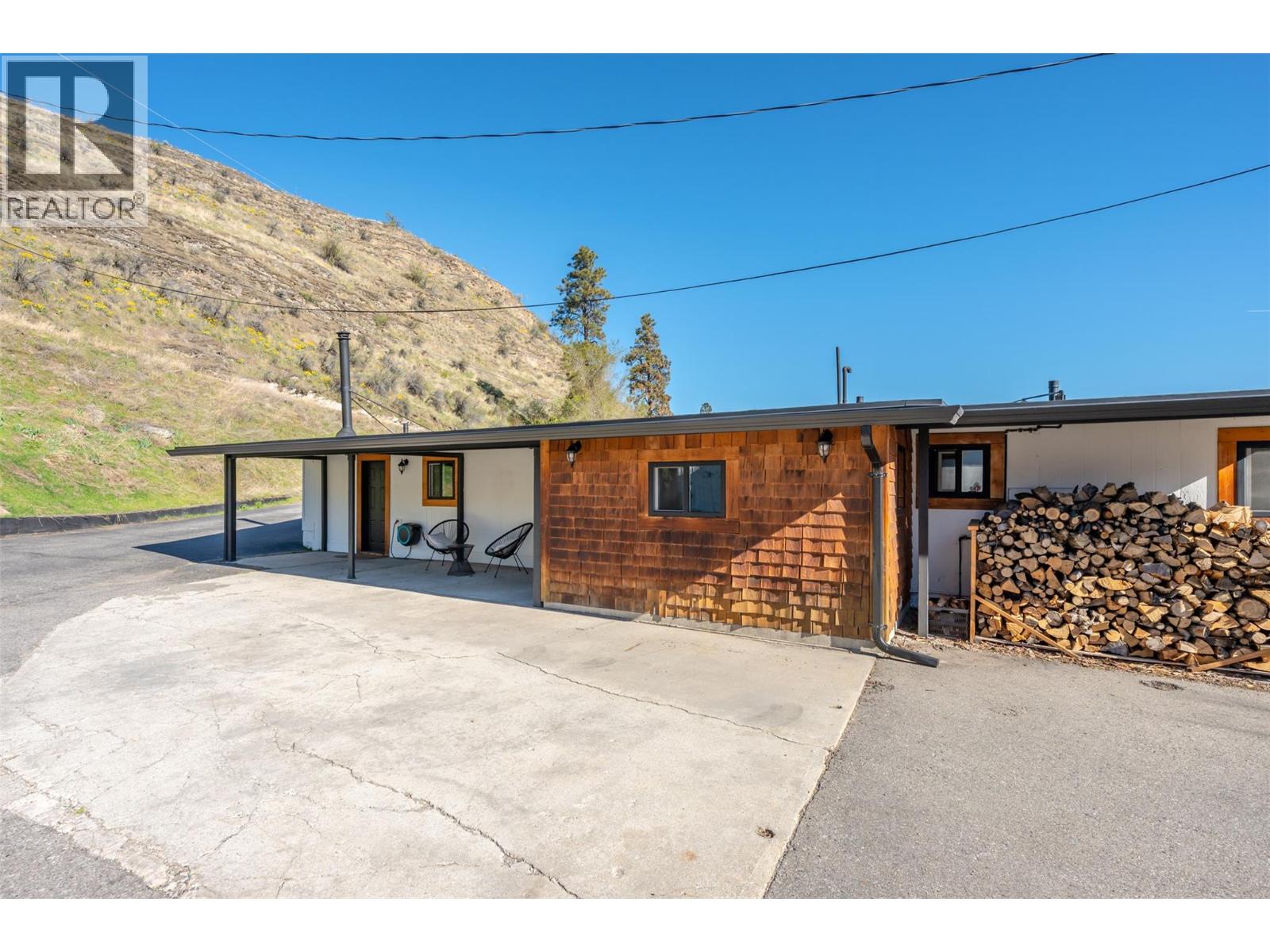 141 CYPRESS Avenue - 96