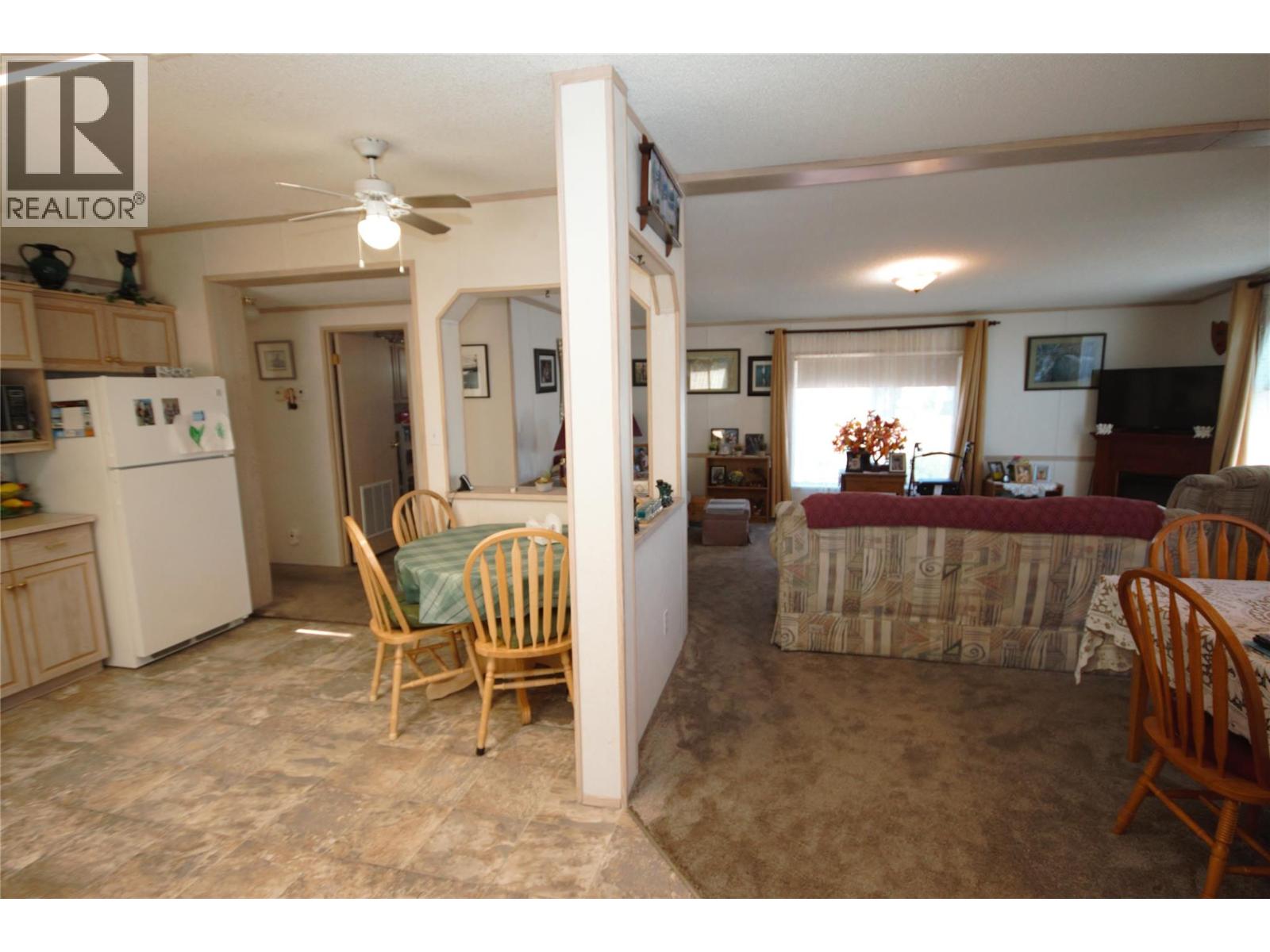 #15 8598 Highway 97 - 31