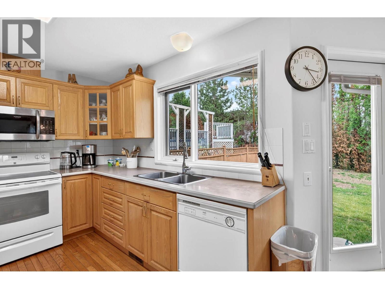 2403 Parkview Drive - 3