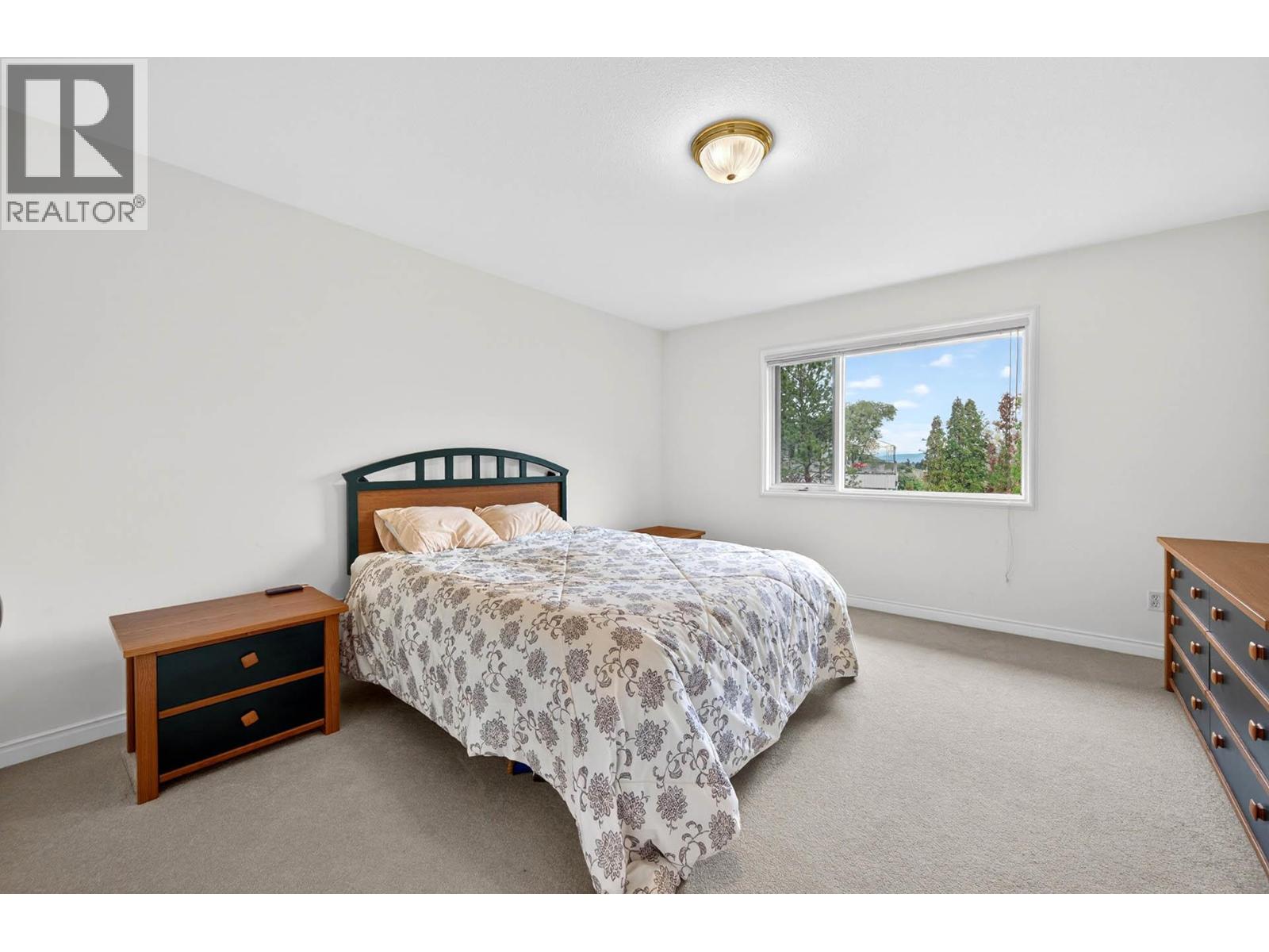 2403 Parkview Drive - 34