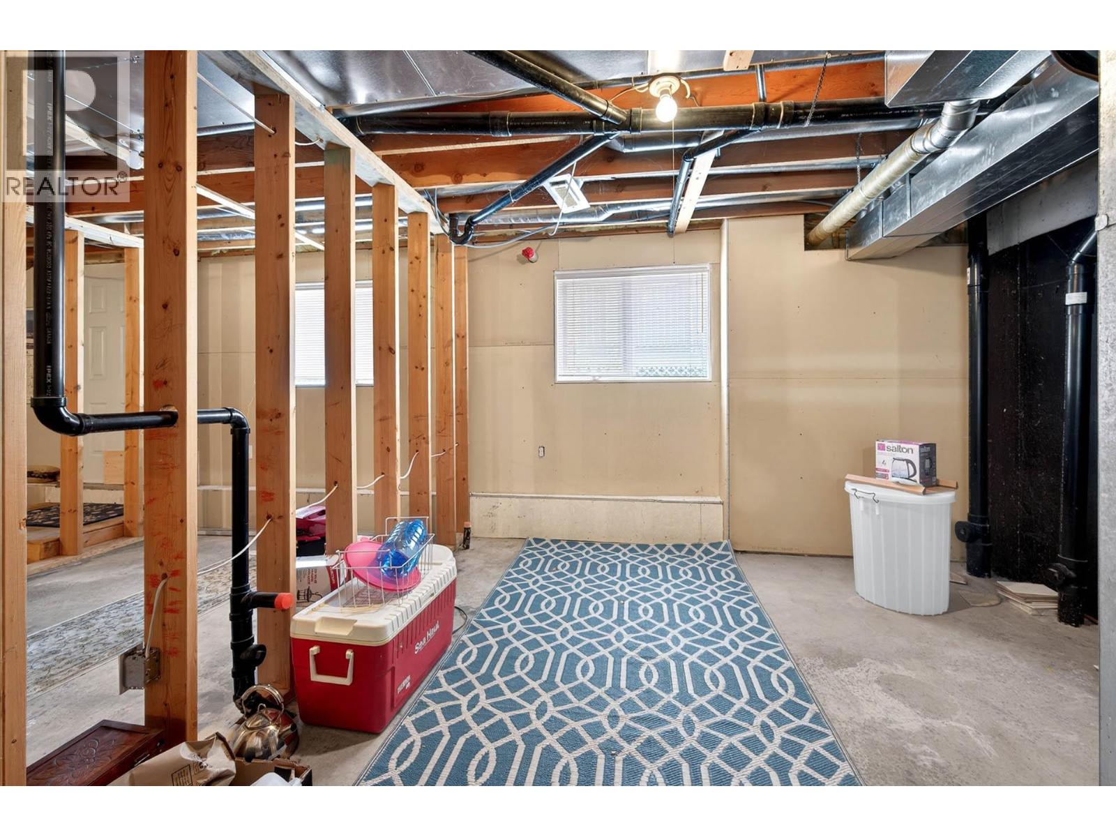 2403 Parkview Drive - 37