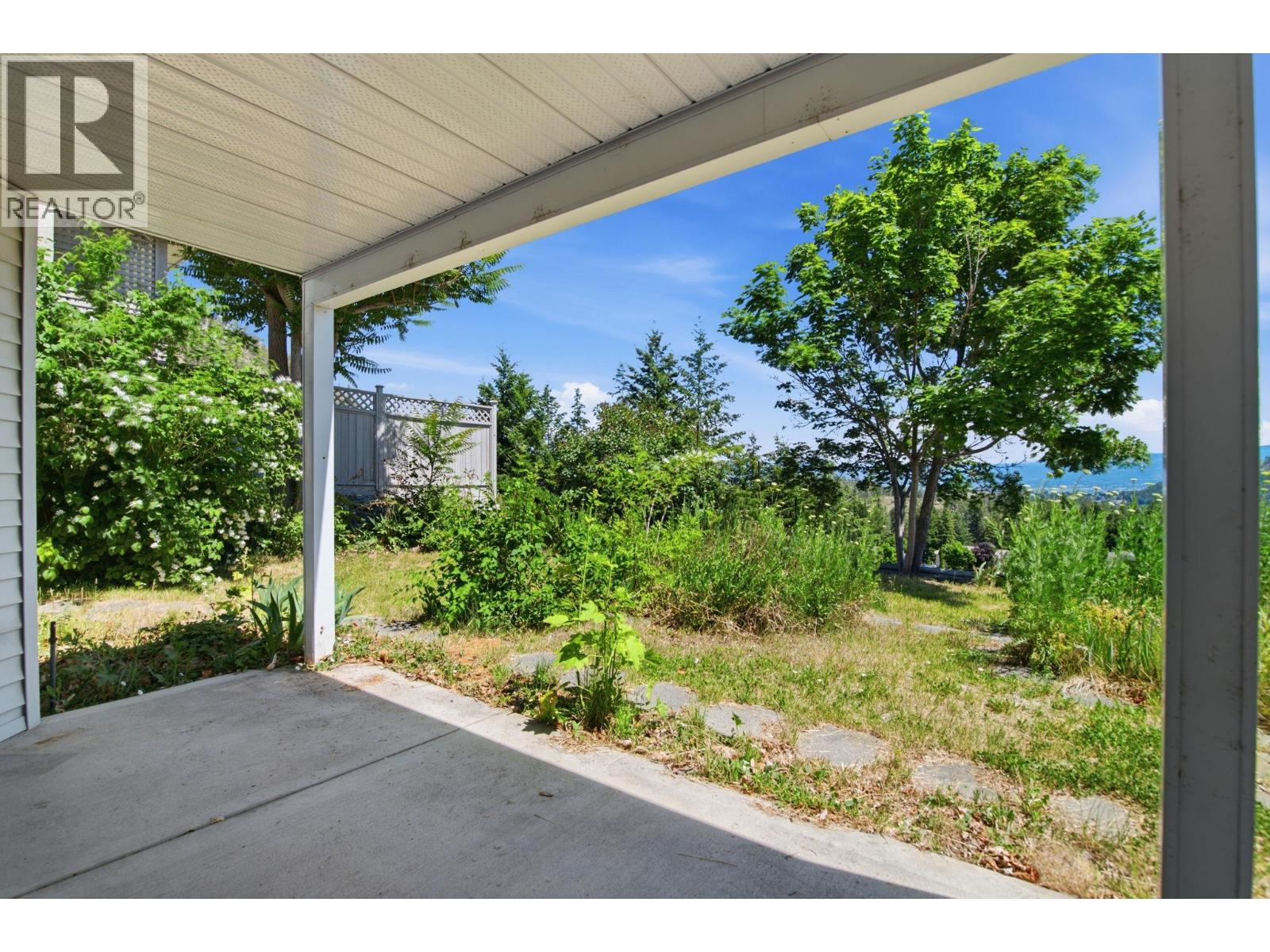  2272 Shannon Hills Drive, West Kelowna