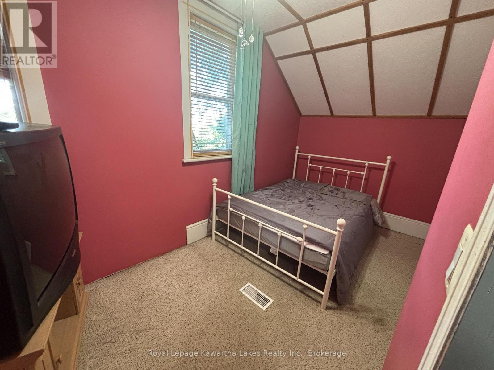 80 ALBERT STREET S - 28