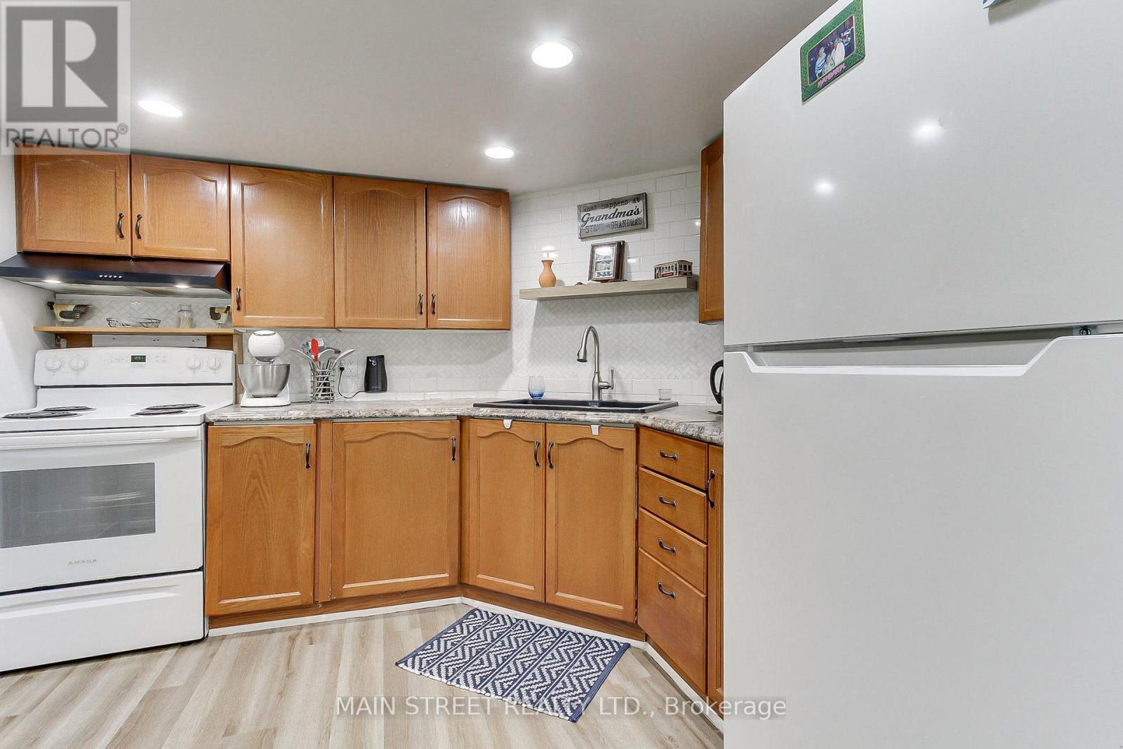 1 MUSTARD STREET - 28