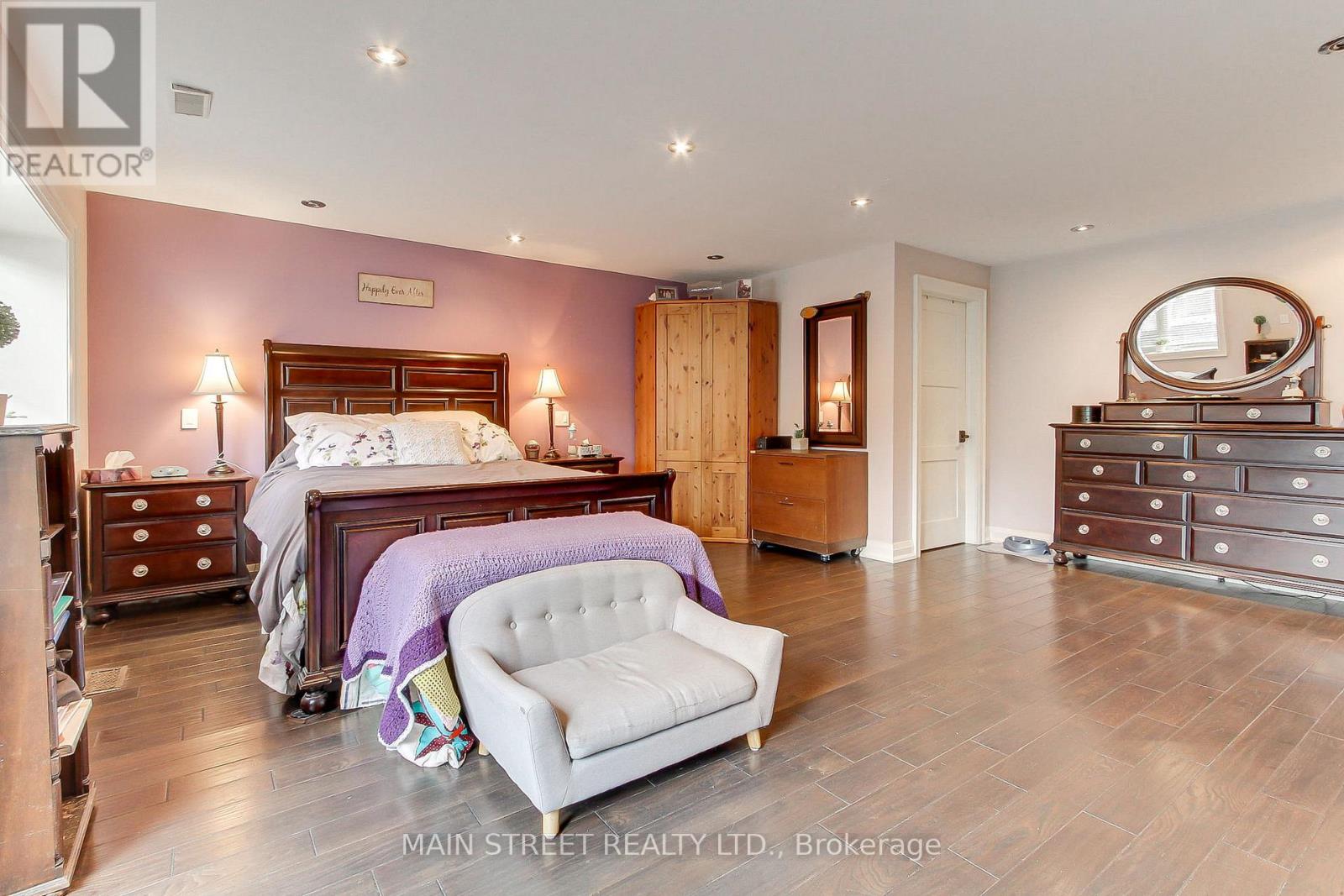 1 MUSTARD STREET - 6