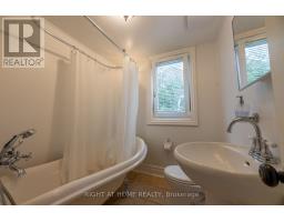 120 Wright Street, Richmond Hill, ON L4C4A5 Photo 12