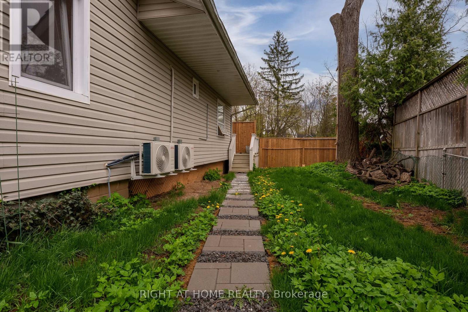 120 WRIGHT STREET - 4