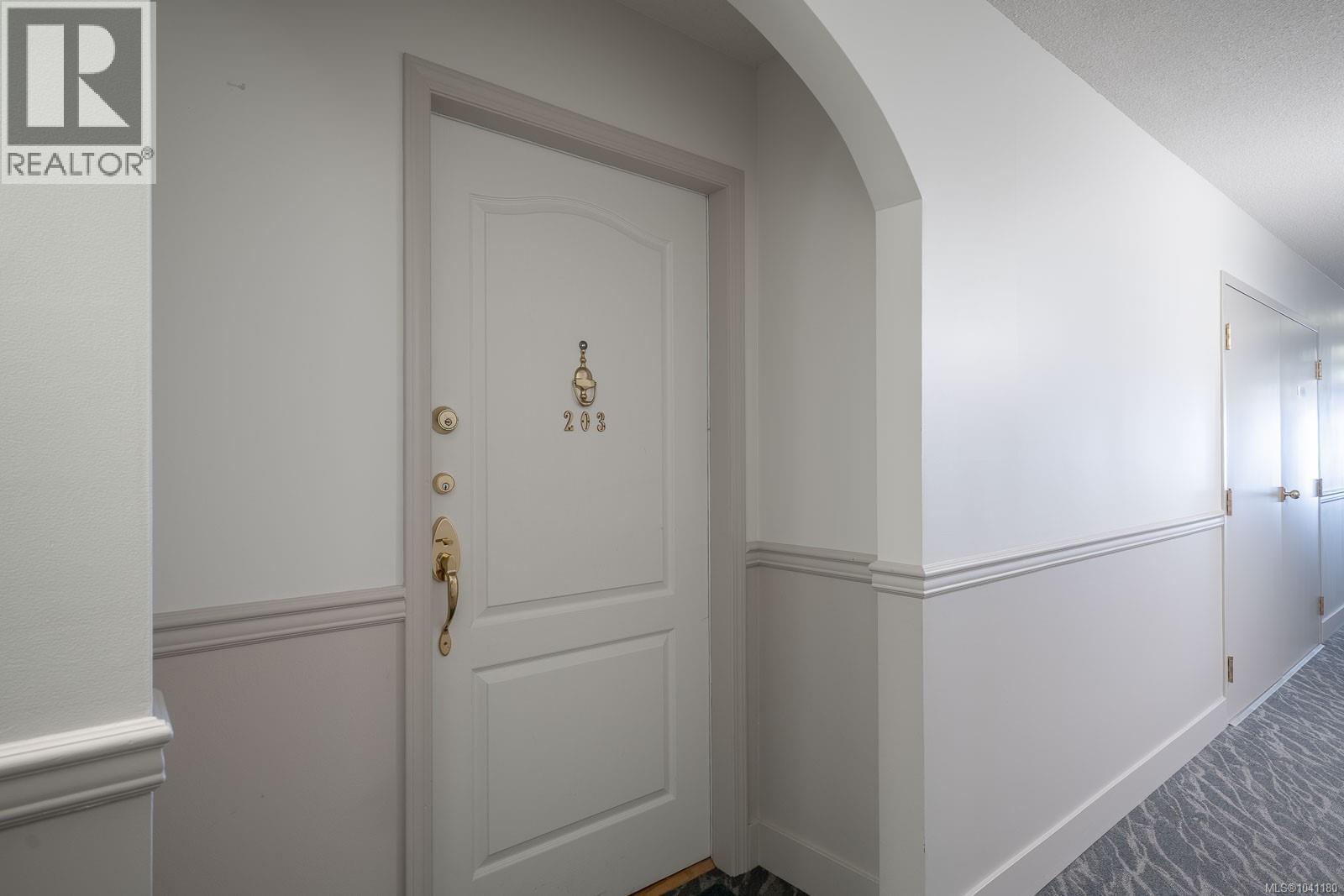 #203 158 Promenade Dr - 27
