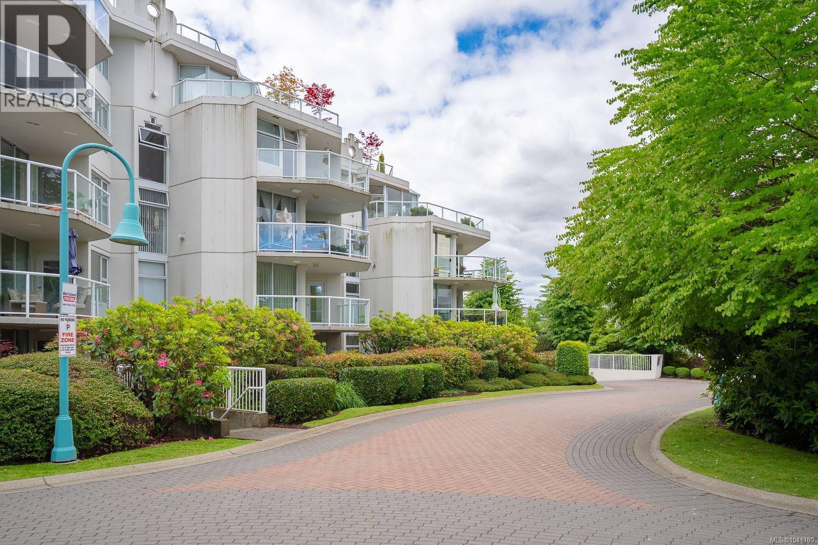 #203 158 Promenade Dr - Image 42