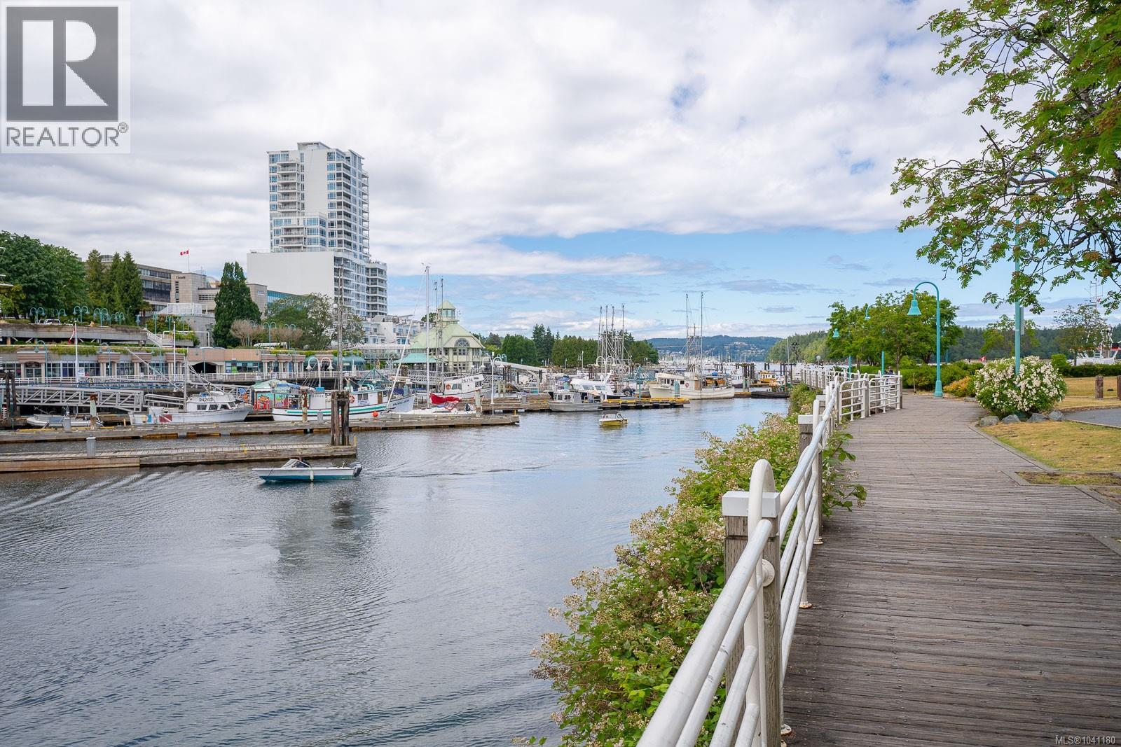 #203 158 Promenade Dr - Image 48