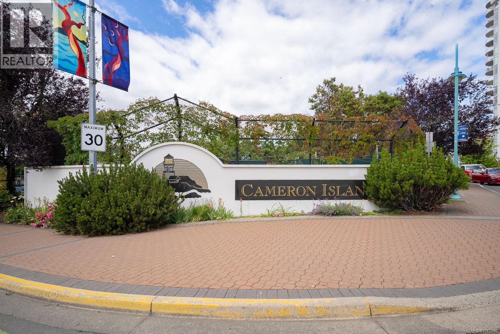 #203 158 Promenade Dr - 56