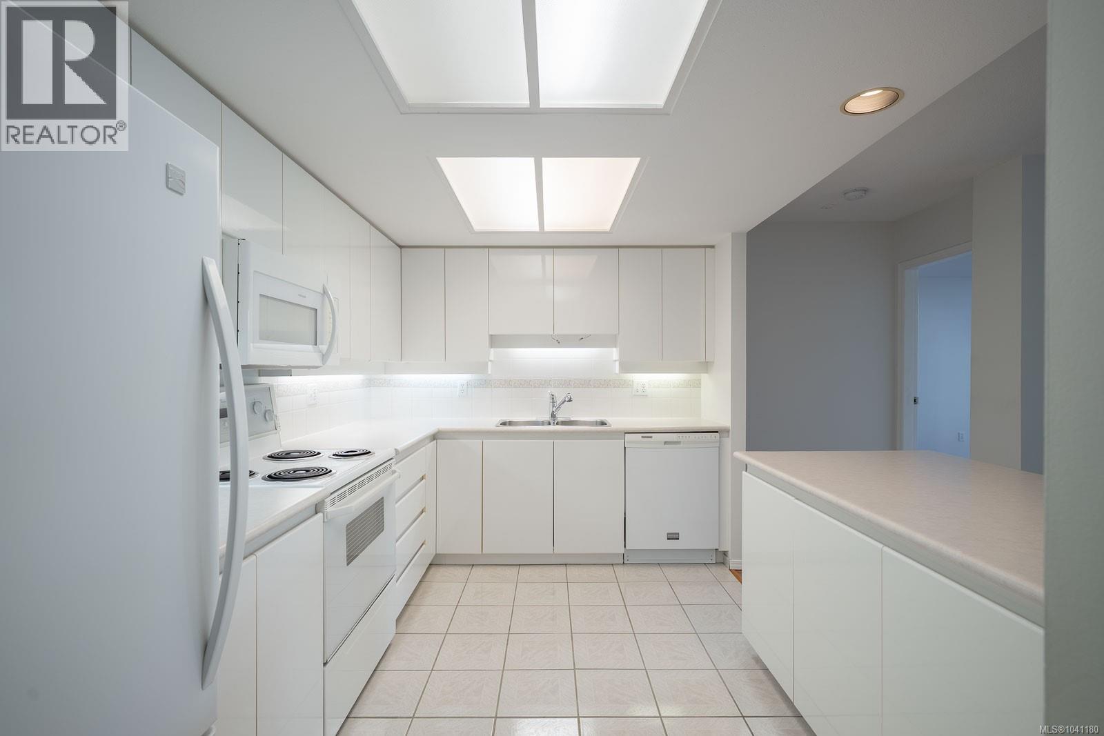 #203 158 Promenade Dr - Image 6