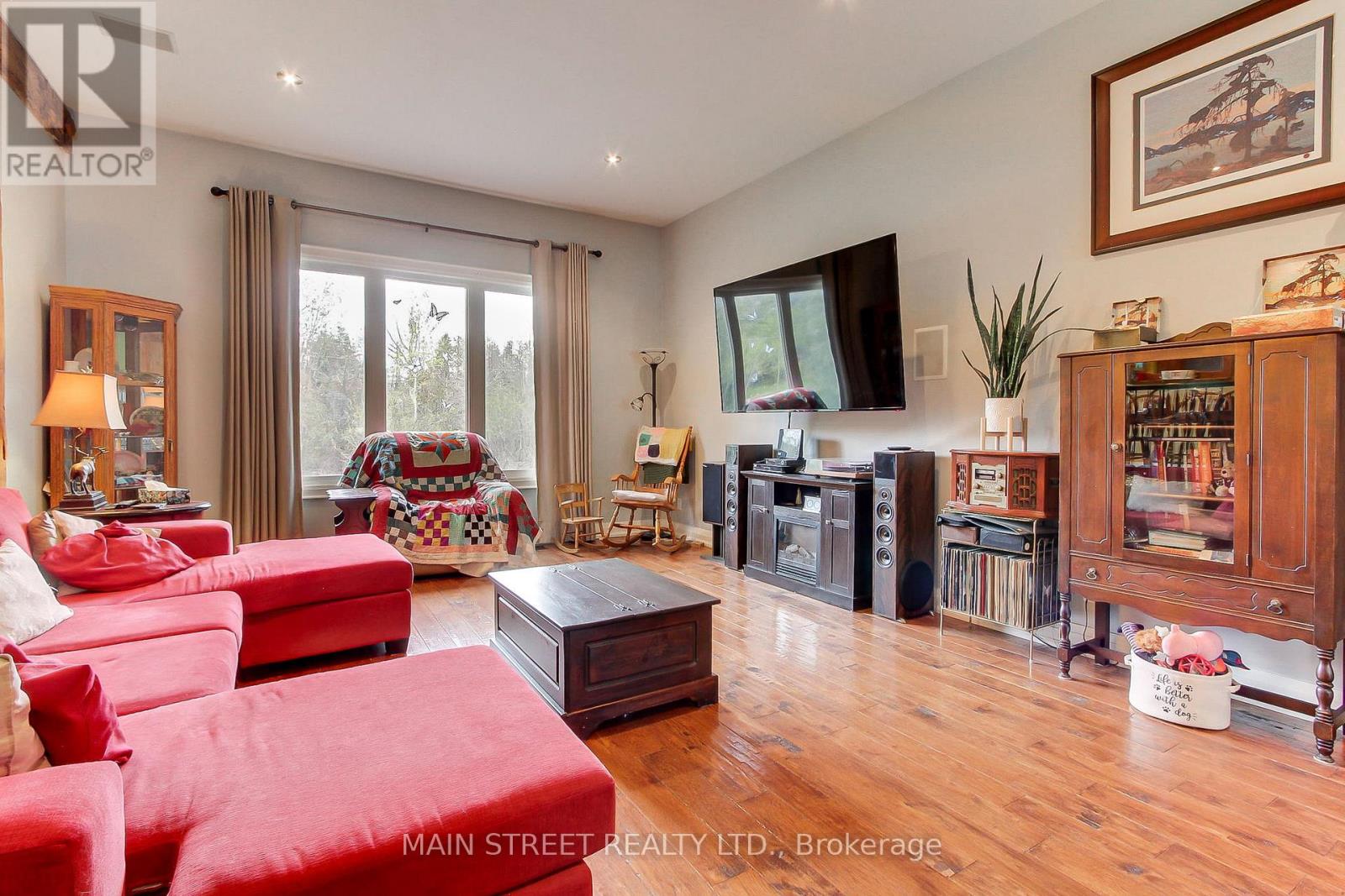1 MUSTARD STREET - 18