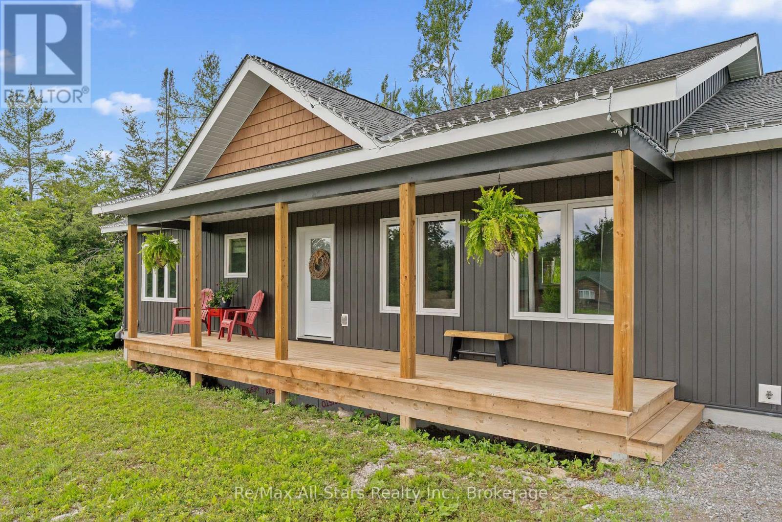 86 ELLWOOD CRESCENT - 5