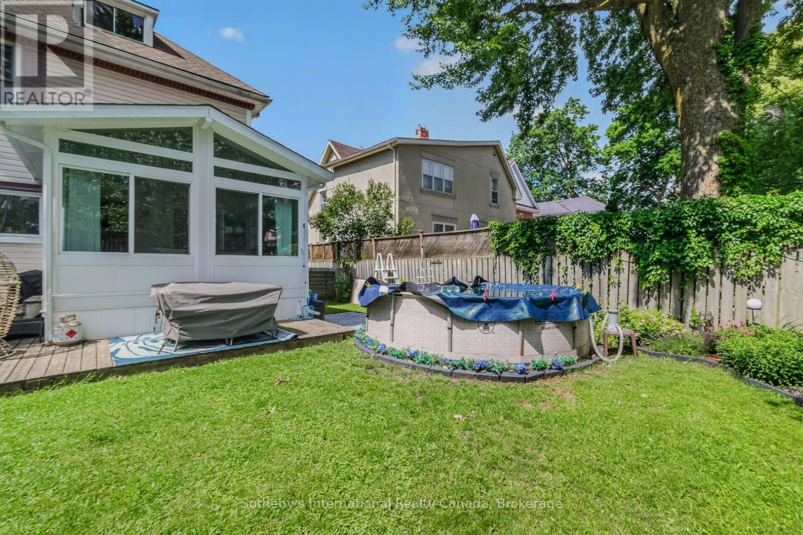 128 DOUGLAS STREET - 37