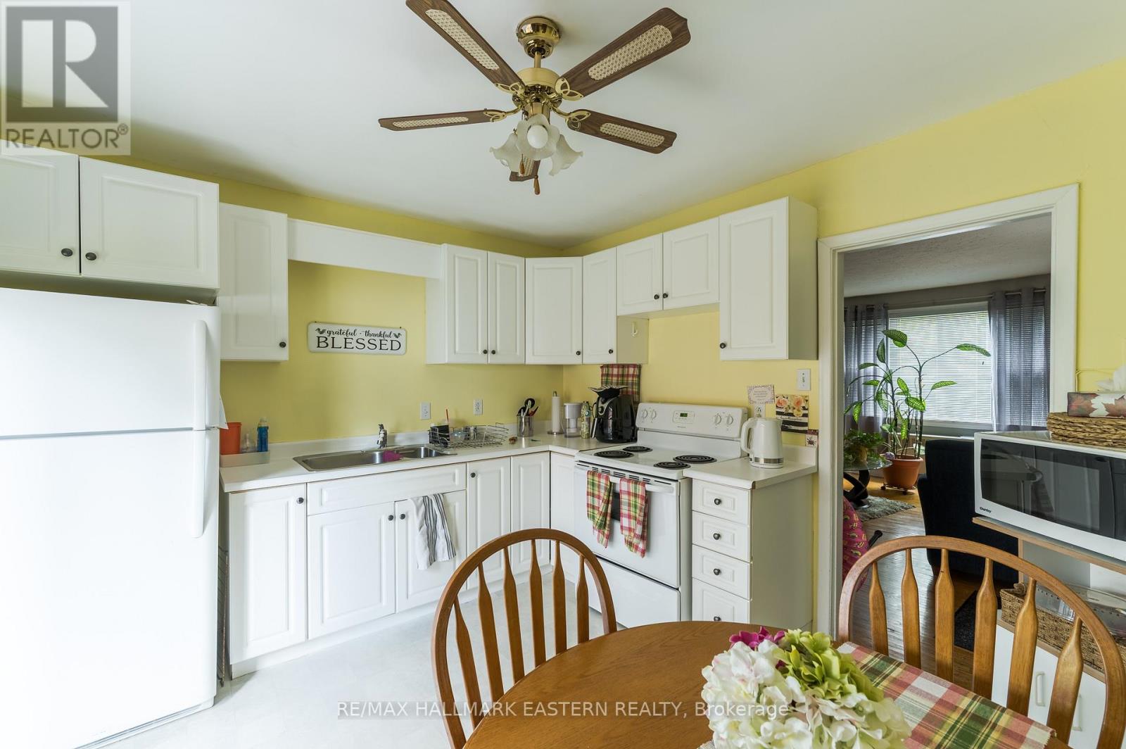 809 NICHOLLS STREET - 24