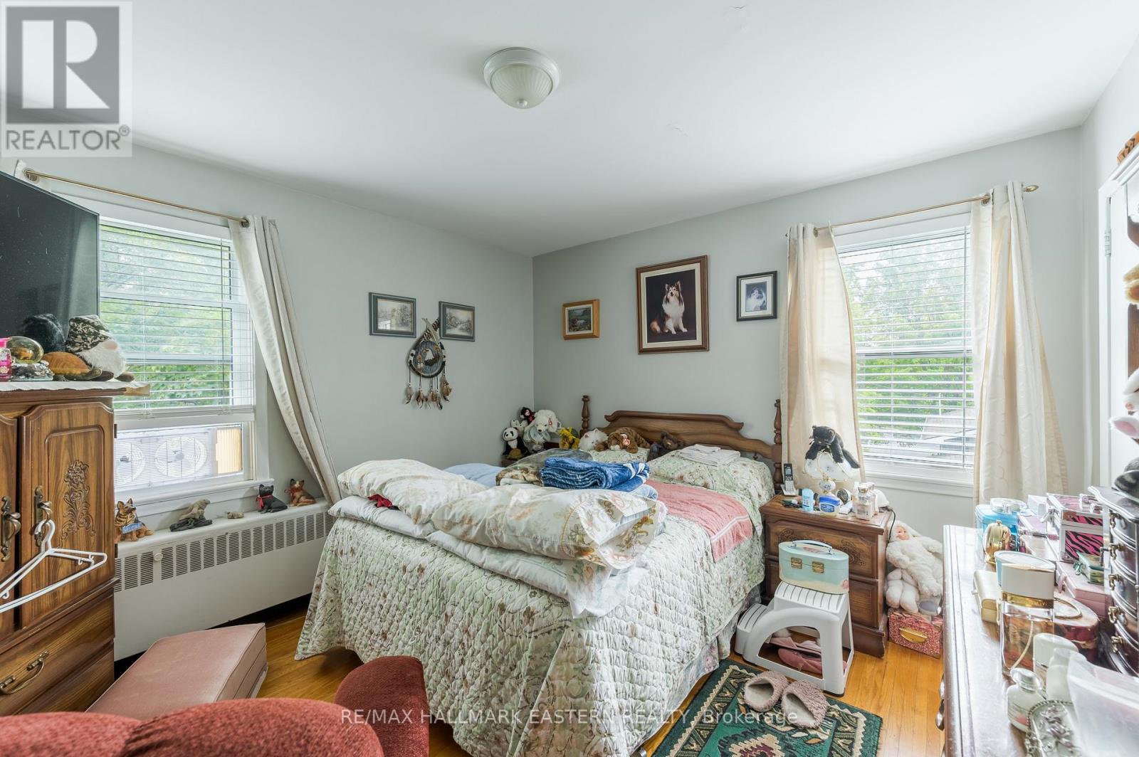 809 NICHOLLS STREET - 35