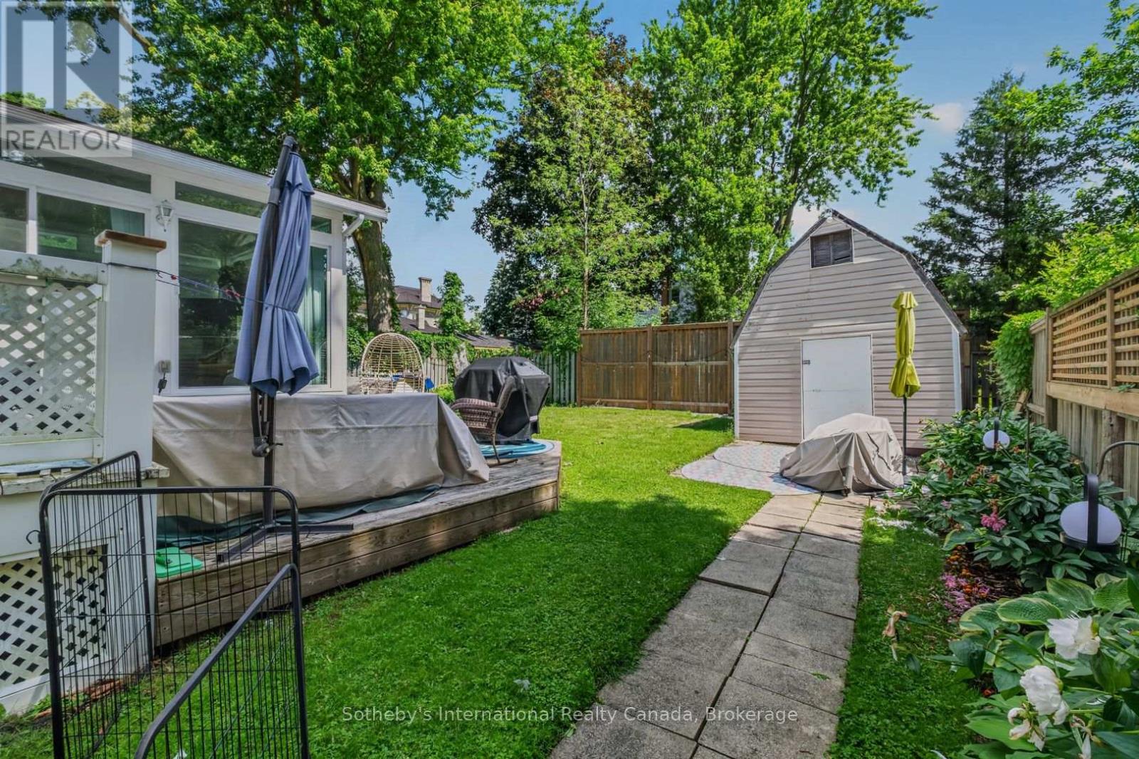 128 DOUGLAS STREET - 36
