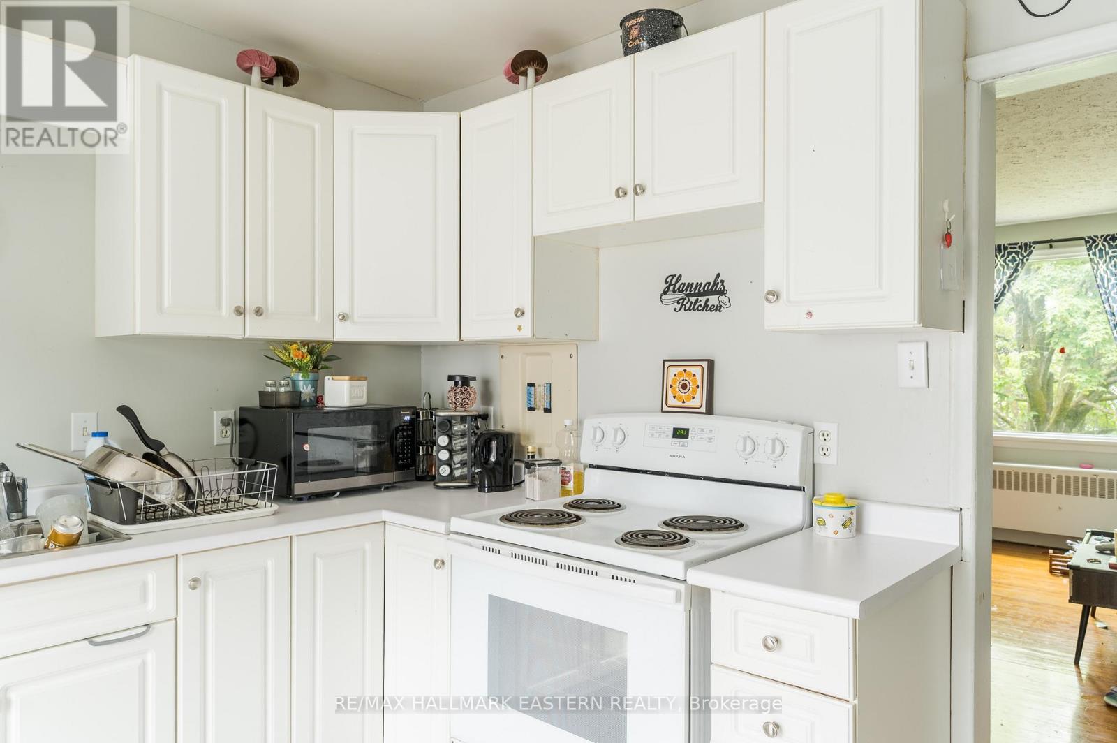 809 NICHOLLS STREET - 38