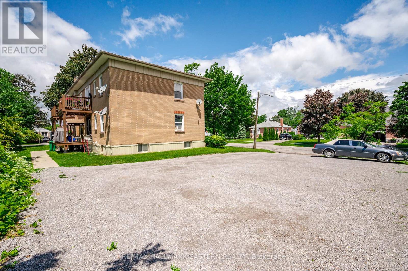 809 NICHOLLS STREET - 5