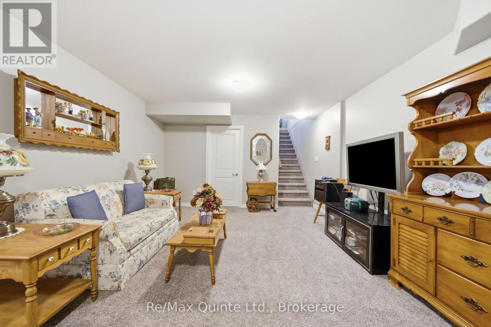 40 COBBLESTONE STREET - 24