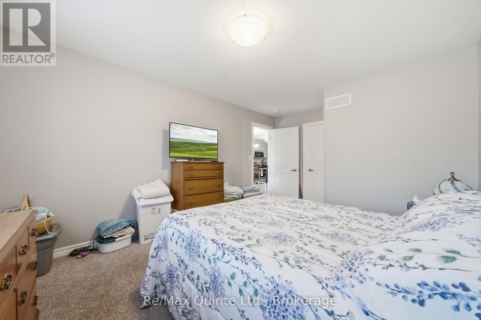 40 COBBLESTONE STREET - 19