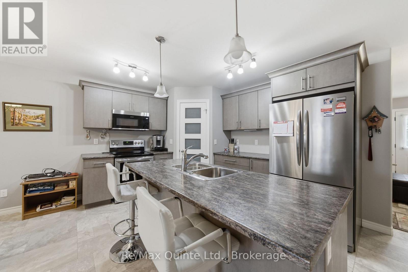 40 COBBLESTONE STREET - 10