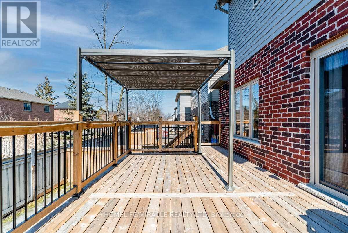 32 CARLETON TRAIL - 28