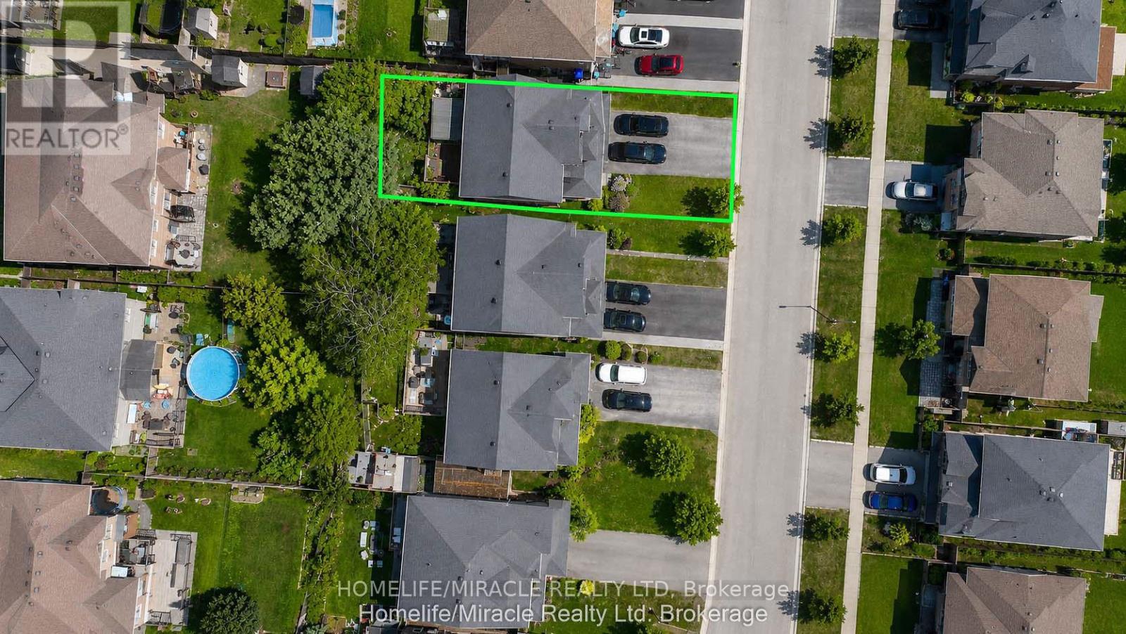 32 CARLETON TRAIL - 48