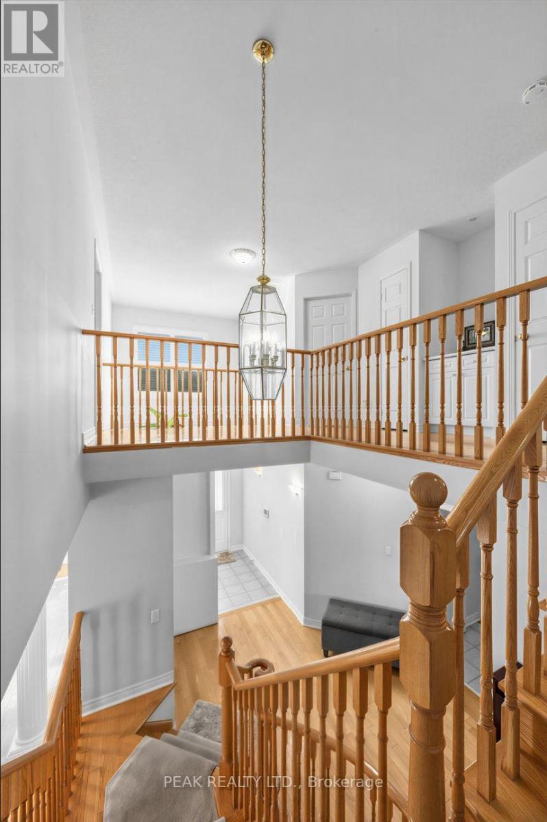 66 HOLLYLANE DRIVE - 33