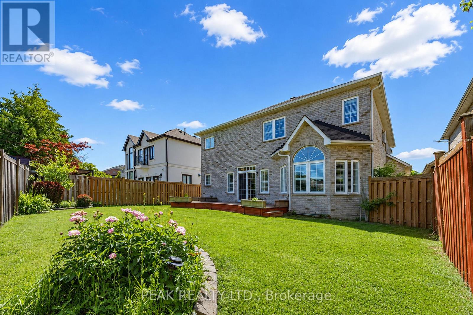 66 HOLLYLANE DRIVE - 44