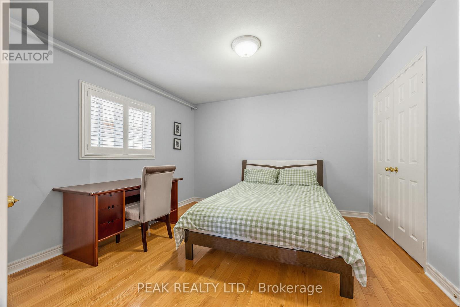 66 HOLLYLANE DRIVE - 28