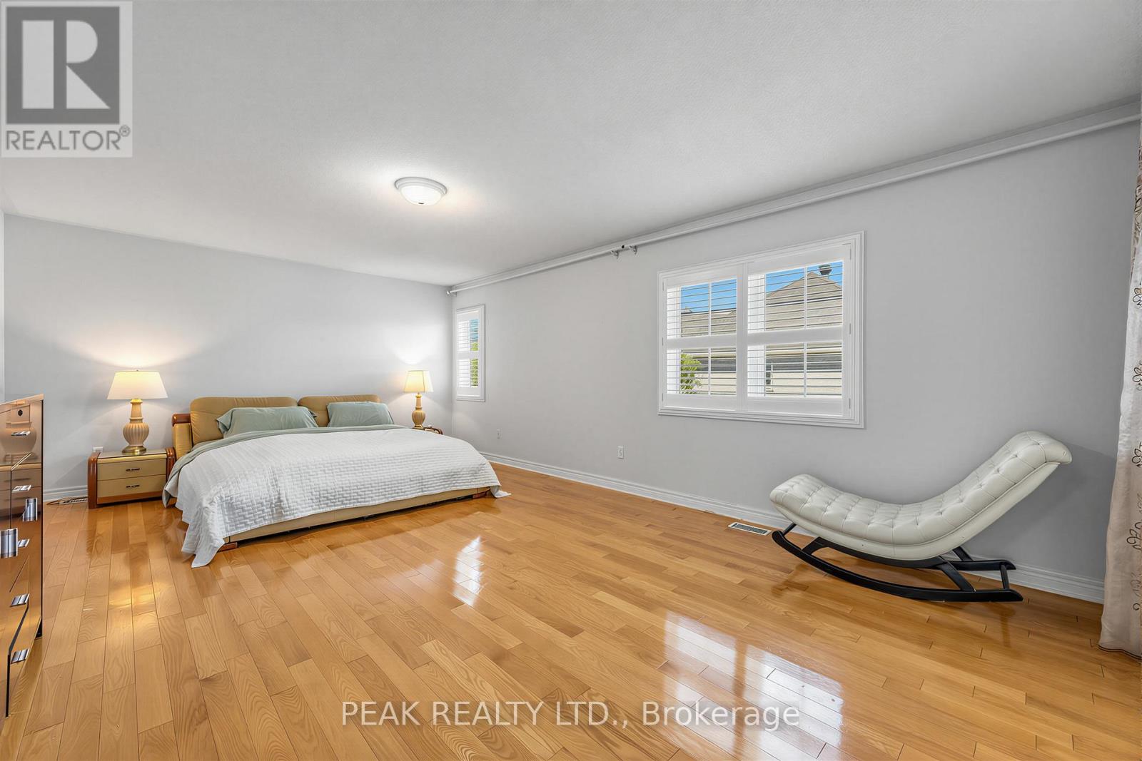 66 HOLLYLANE DRIVE - 21