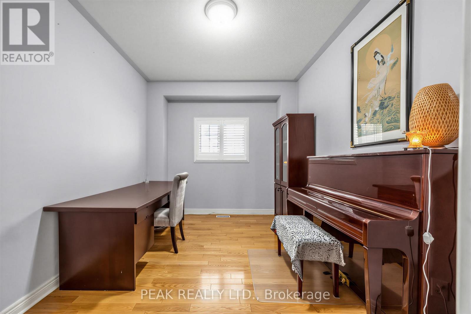 66 HOLLYLANE DRIVE - 17