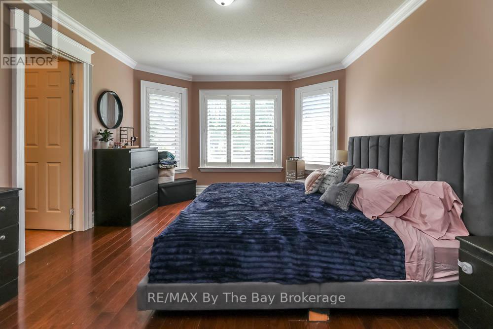 121 ROYAL BEECH DRIVE - 19