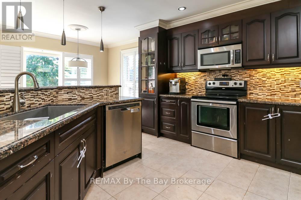 121 ROYAL BEECH DRIVE - 6