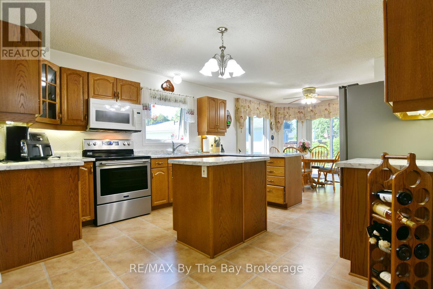 12 INDIANA AVENUE - 10